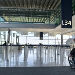 boarding gate L34